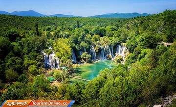 کشور باران و جنگلی که بیشتر از ۲۰ هزار سال عمر دارد