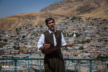 ما می‌خواستیم خانه تنبور را خراب کنیم، اینک ترکیه می‌خواهد این ساز را به نام خودش ثبت جهانی کند