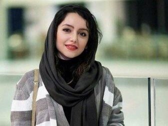 نازنین بیاتی و الهام کردا در «زمستان بود»