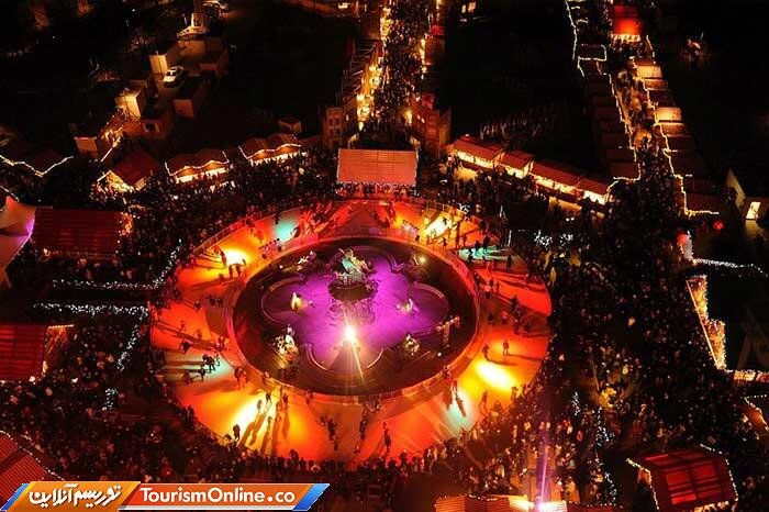 بازار داغ اسکیت روی یخ در روزهای کریسمس