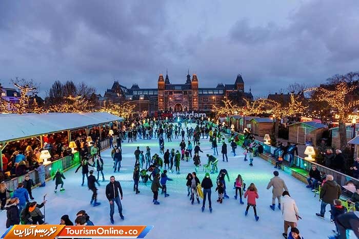 بازار داغ اسکیت روی یخ در روزهای کریسمس