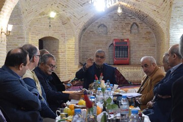 در سیزدهمین نشست هیات نمایندگان اتاق بازرگانی سمنان مطرح شد : اعمال سیاست های متناسب با گردشگری 