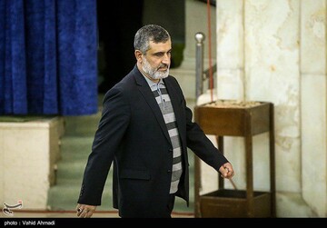 اولین عکس از فرمانده هوافضای سپاه بعد از شایعه شهادتش در حمله هوایی اسرائیل