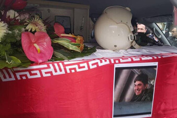 تصاویر | تشییع پیکر خلبان هواپیمای نظامی سقوط کرده در تبریز