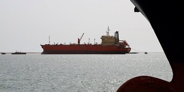 عربستان کشتی های نفتی و غذایی را آزاد نمی کند