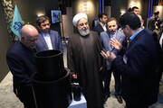 تصاویر | بازدید رئیس جمهور از نمایشگاه دستاوردهای صنعت پتروشیمی کشور