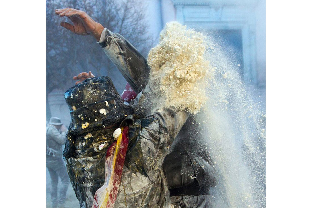 جشنواره پرتاب تخم مرغ