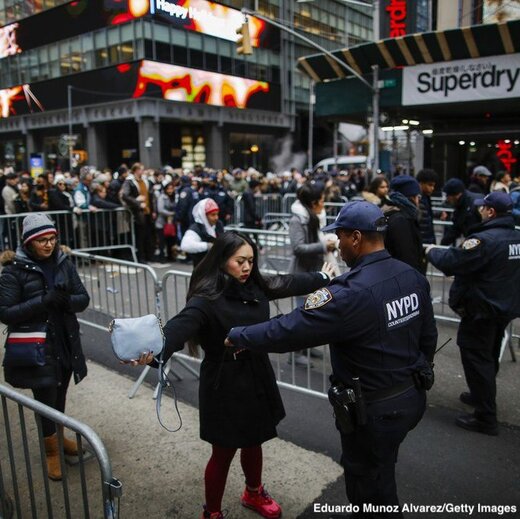 برگزاری مراسم سال نوی میلادی درمیدان تایم نیویورک تحت تدابیر شدید امنیتی