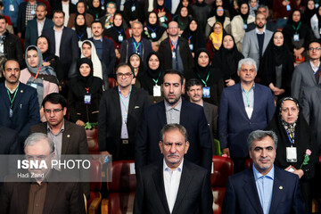 مراسم روز پرستار با حضور جهانگیری
