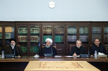 جزئیات جلسه شورای عالی هماهنگی اقتصادی با حضور سران قوا/ قدردانی از مواضع وحدت‌آفرین مردم در محکوم کردن جنایت آمریکا درپی شهادت سپهبد سلیمانی