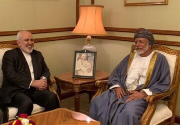 ظریف و بن علوی درباره تحولات منطقه گفتگوی تلفنی داشتند