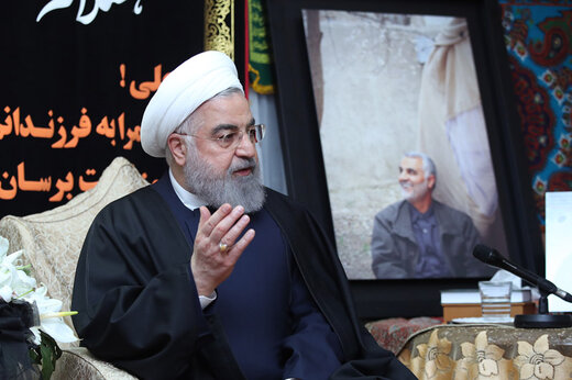 واکنش هشدارآمیز روحانی به تهدید ترامپ برای حمله نظامی به ۵۲ سایت ایران