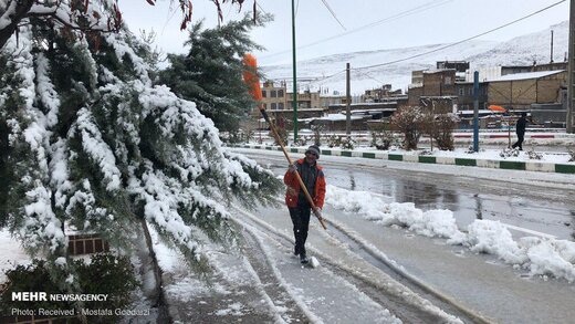 آماده‌باش نیروهای خدمات شهری در پی احتمال بارش برف در پایتخت 