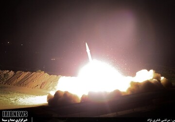 موج دوم حملات موشکی ایران به مقر پایگاه‌ آمریکایی آغاز شد