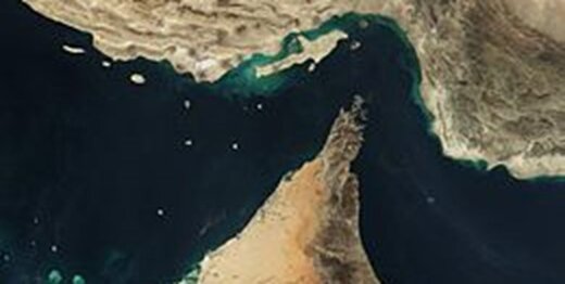 طوفان در تنگه هرمز/ هواشناسی هشدار داد