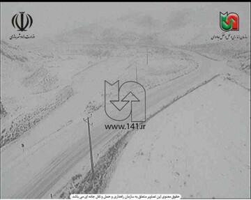 بارش برف در جاده‌ها و محورهای مختلف استان آذربایجان‌غربی