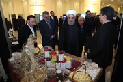 بازدید رئیس جمهوری از نمایشگاه دستاوردها و توانمندی های وزارت جهاد کشاورزی /آقای وزیر سابق روحانی را همراهی کرد +عکس