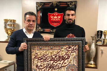 عذرخواهی کاپیتان پرسپولیس از استقلالی‌ها در پست خداحافظی