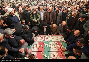 مراسم تشییع پیکر ۳ شهید سانحه هوایی در گرگان