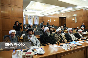هفتمین جلسه مشترک هیات رییسه مجلس خبرگان رهبری با کمیسیون‌های داخلی «دوره پنجم»
