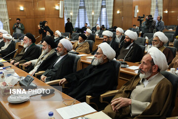 هفتمین جلسه مشترک هیات رییسه مجلس خبرگان رهبری با کمیسیون‌های داخلی «دوره پنجم»