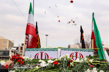 تشییع پیکر دو تن از شهدای سانحه هوایی در تهران
