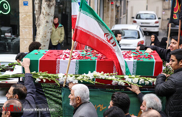 تشییع پیکر دو تن از شهدای سانحه هوایی در تهران