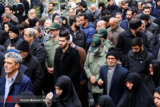 تصاویر | تشییع پیکر دو تن از جانباختگان سانحه هوایی در تهران 19