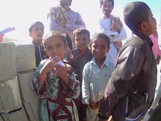 تصاویر مازیار ناظمی از کودکان مظلوم سیل زده سیستان و بلوچستان