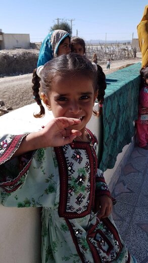 تصاویر مازیار ناظمی از کودکان مظلوم سیل زده سیستان و بلوچستان