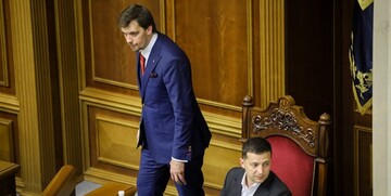 نخست وزیر اوکراین استعفا داد