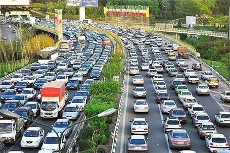آخرین وضعیت ترافیکی معابر اطراف مصلی تهران/ ترافیک پرحجم است