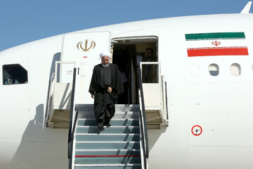 Rouhani on visit to southeastern Iran to oversee relief operations