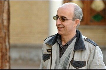 اکبریانی: در جوان‌مرگی در ادبیات خود نویسنده‌ها مقصر هستند