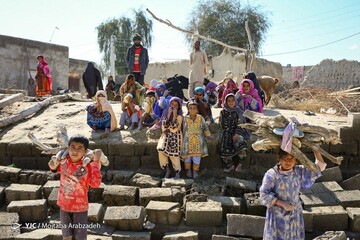 کودکان در سیل دشت یاری سیستان و بلوچستان