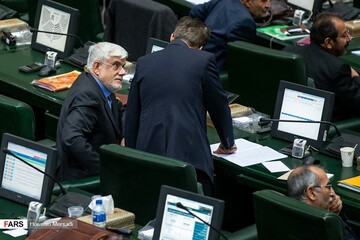 در صحن علنی مجلس با حضور محمدجواد ظریف چه گدشت؟