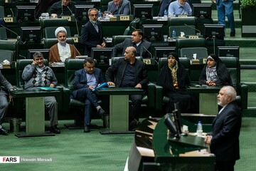 در صحن علنی مجلس با حضور محمدجواد ظریف چه گدشت؟