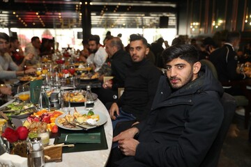 ضیافت ناهار پرسپولیسی ها به همراه سالار عقیلی
