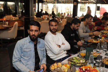 ضیافت ناهار پرسپولیسی ها به همراه سالار عقیلی