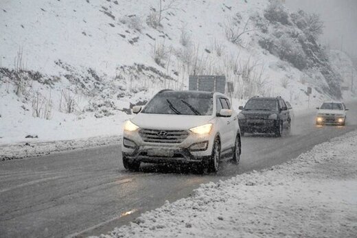 جاده‌های کدام استان‌ها برفی و بارانی و مسدود است؟