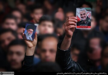 چند تصویر از سردار سلیمانی در عزاداری ایام فاطمیه در محضر رهبری /جای خالی حاج قاسم... چند تصویر از سردار سلیمانی در عزاداری ایام فاطمیه در محضر رهبری /جای خالی حاج قاسم...