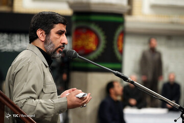 عزاداری شام شهادت حضرت زهرا(س) در حسینیه امام خمینی(ره)