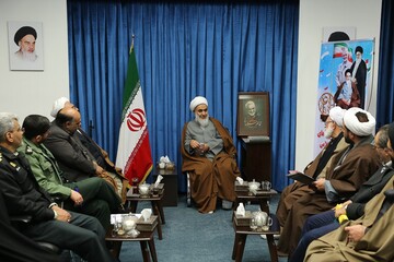 نماینده ولی فقیه در استان قزوین:راهپیمایی ۲۲بهمن باشکوه برگزار شود