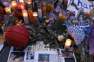 تصاویر | گردهمایی مردم به یاد کوبی برایانت افسانه NBA