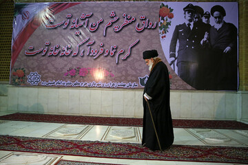 حضور در مرقد مطهر امام خمینی(ره) و گلزار شهیدان
