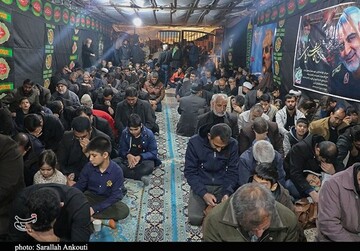 فرزند سردار سلیمانی جای خالی حاج قاسم را در این مراسم پُر کرد+عکس فرزند سردار سلیمانی جای خالی حاج قاسم را در این مراسم پُر کرد+عکس