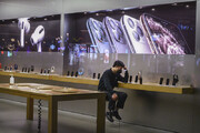 فیلم | «کرونا» فروشگاه‌های رسمی اپل در چین را تعطیل کرد