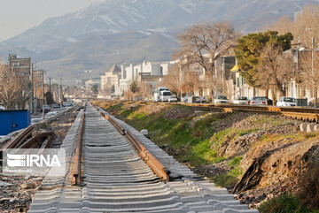 زندگی در کنار خط راه‌آهن