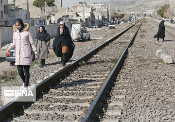 زندگی در کنار خط راه‌آهن