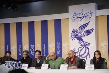 نشست خبری حلزون بی صدا